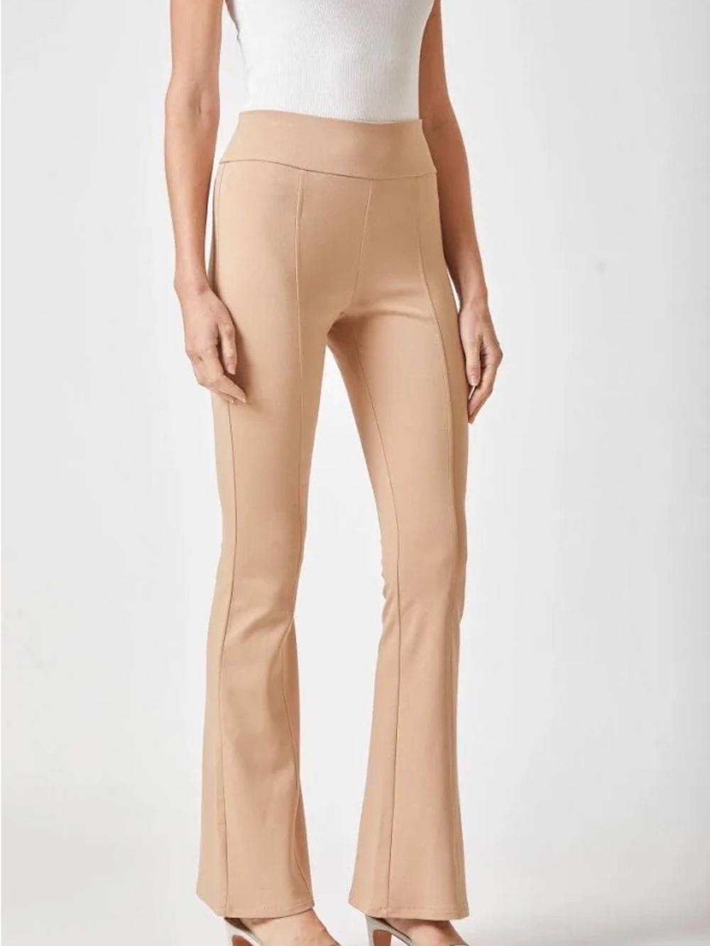Dear Scarlett magic pant High-Waist Beige Flare Ponte Pants